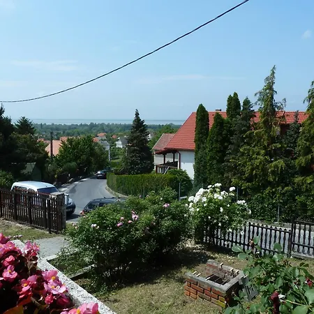 House Sophie Holiday home