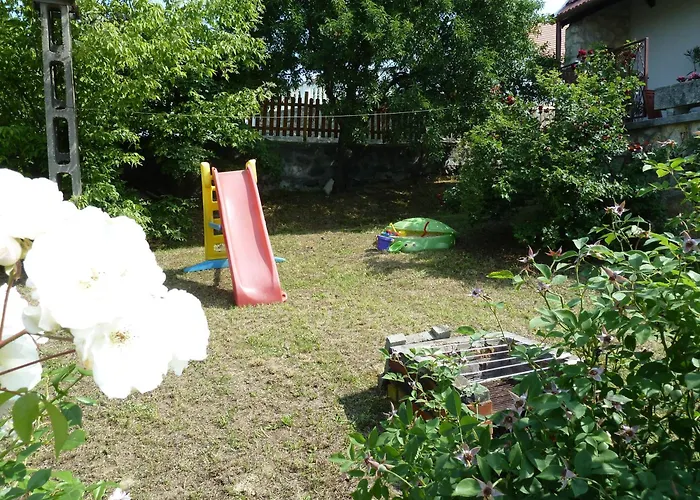 House Sophie פוניארצוושהג'